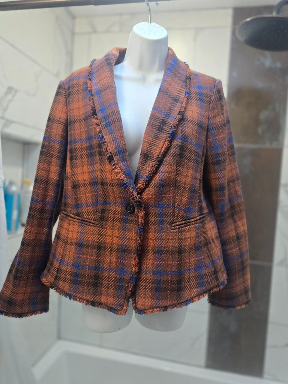 Ann taylor plaid blazer Size 8 - Fall Plaid!